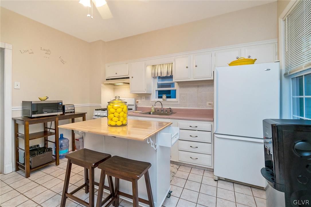826 Spring Garden Street Easton, PA 18042 - Photo 11 of 41 Gallery Image 11