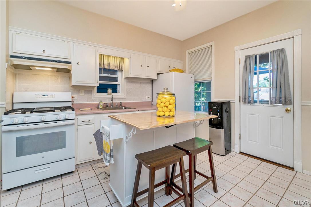 826 Spring Garden Street Easton, PA 18042 - Photo 13 of 41 Gallery Image 13