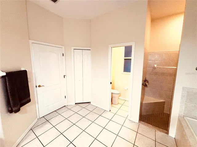 a bathroom with a tub