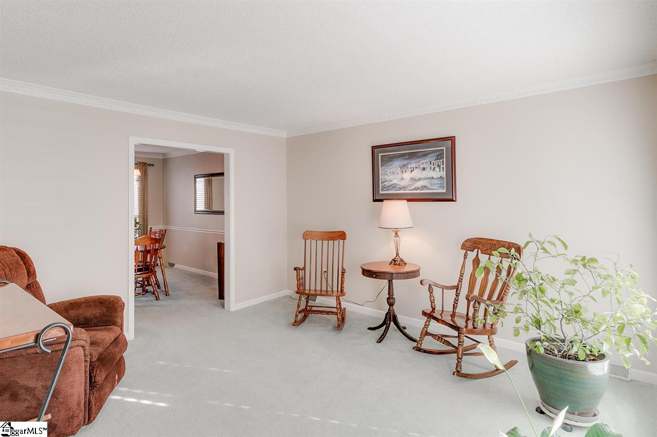 237 Hardwood Road Greenville, SC 29607 - Photo 18 of 36 Gallery Image 18