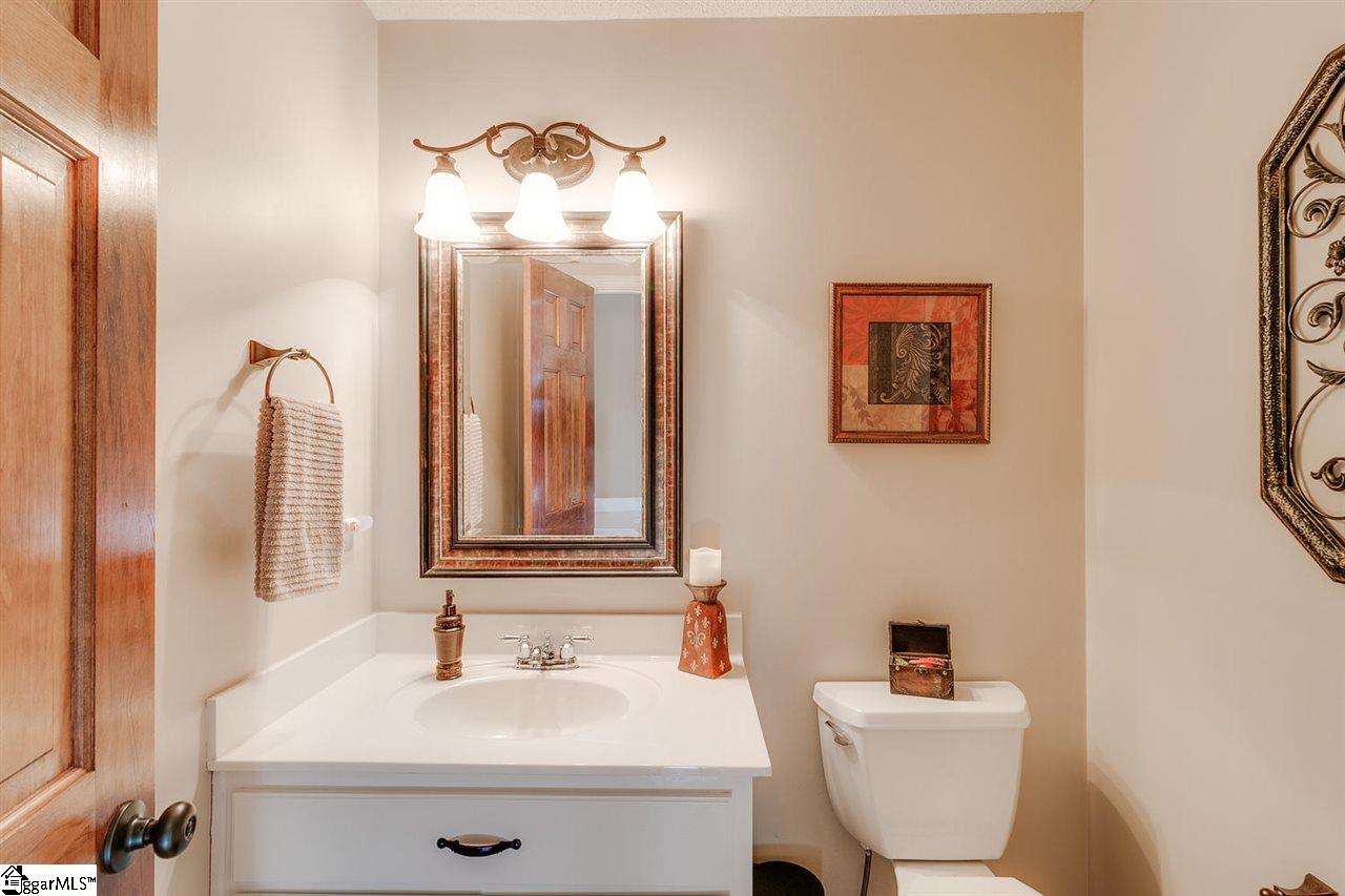237 Hardwood Road Greenville, SC 29607 - Photo 19 of 36 Gallery Image 19