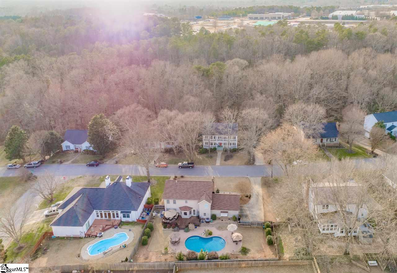 237 Hardwood Road Greenville, SC 29607 - Photo 35 of 36 Gallery Image 35
