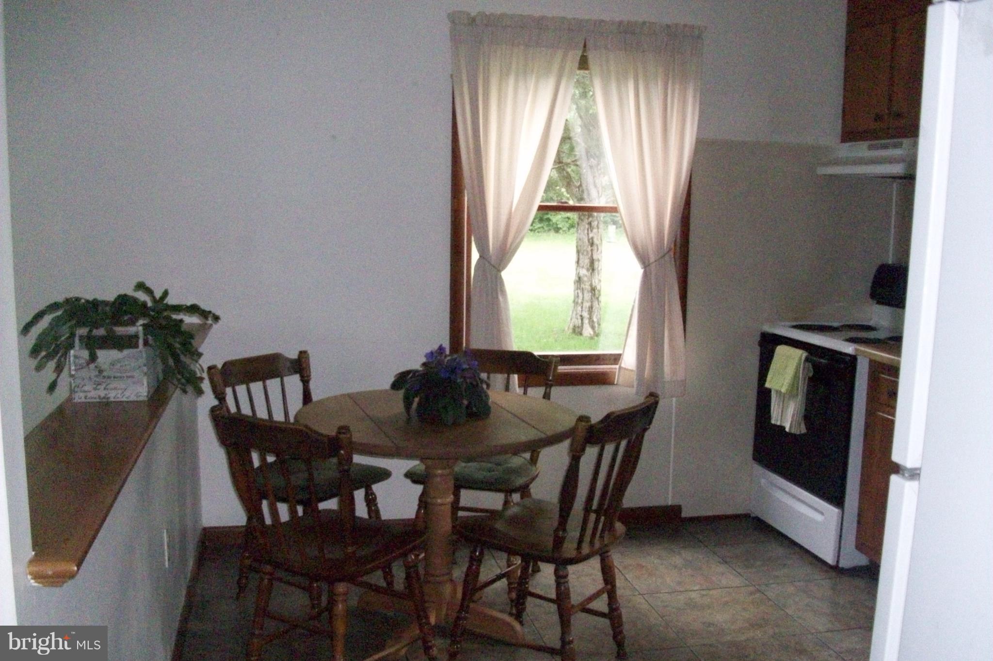 3031 Menges Mill Road Taneytown, MD 21787 - Photo 12 of 30 Room for your table.