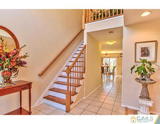 2 Stratton Road Old Bridge, NJ 07747 - Photo 7 of 24 a view of entryway and hall