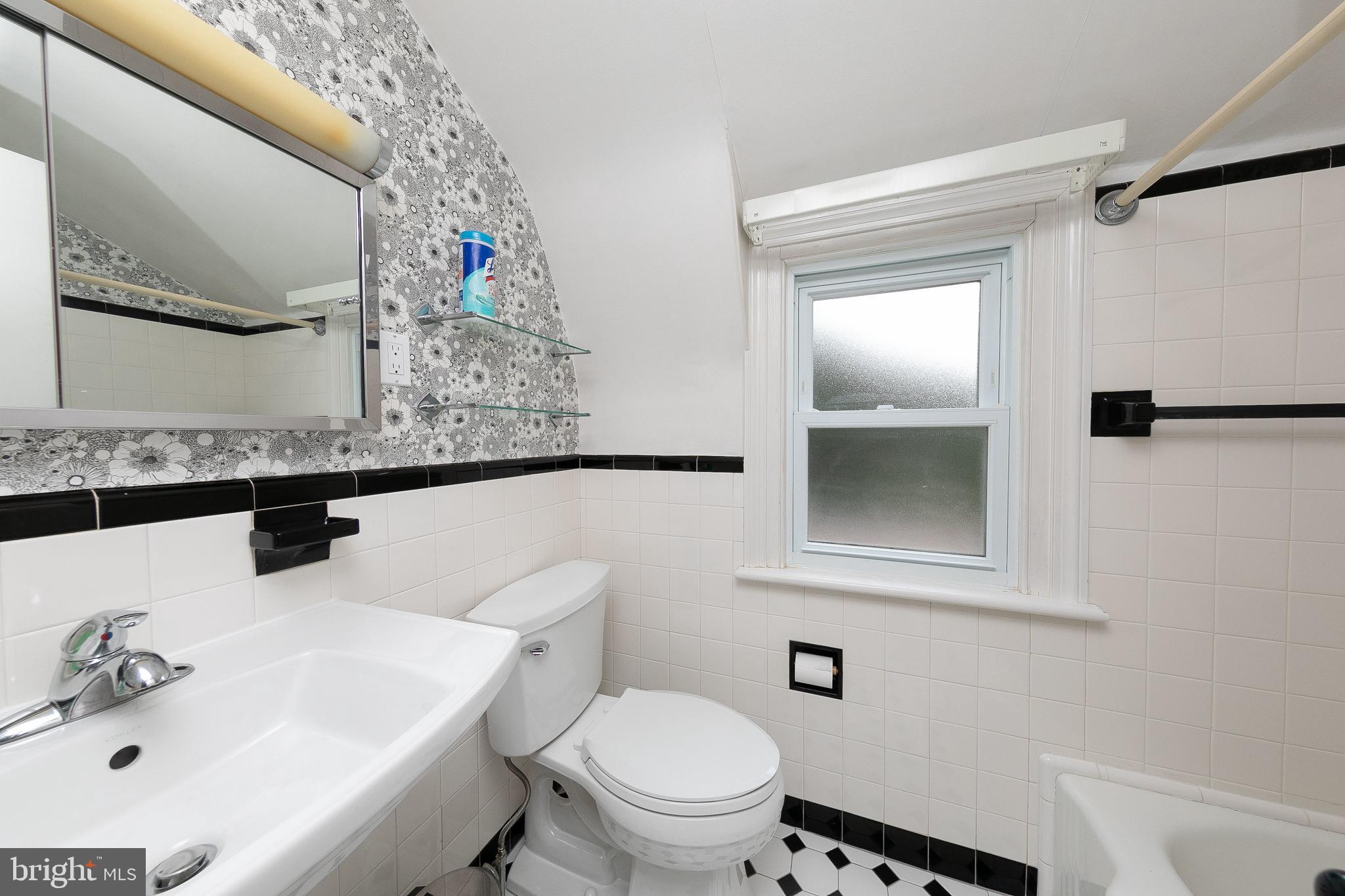 111 Berkeley Road Glenside, PA 19038 - Photo 19 of 23 Bathroom 1