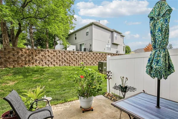 $235,000 | 9523 North Main Street, Kansas City, MO 64155