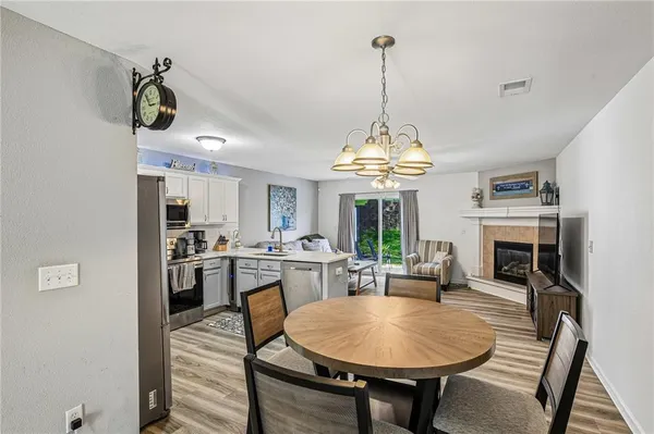 $235,000 | 9523 North Main Street, Kansas City, MO 64155