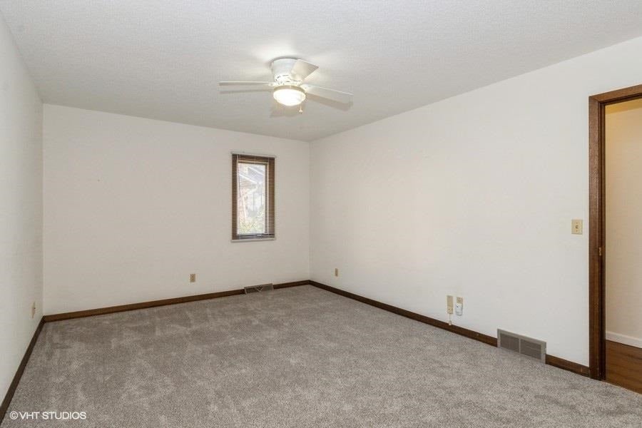 2506 Princeton Road Iowa City, IA 52245 - Photo 15 of 30 Gallery Image 15
