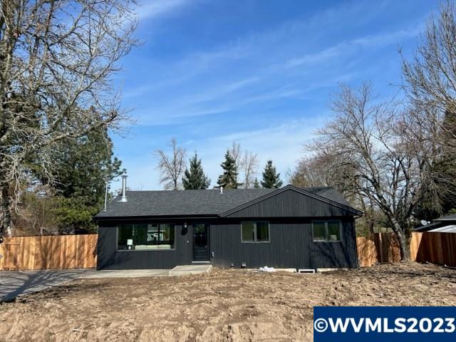12225 Orrs Corner Road Dallas, OR 97338 - Photo 1 of 42 Gallery Image 1