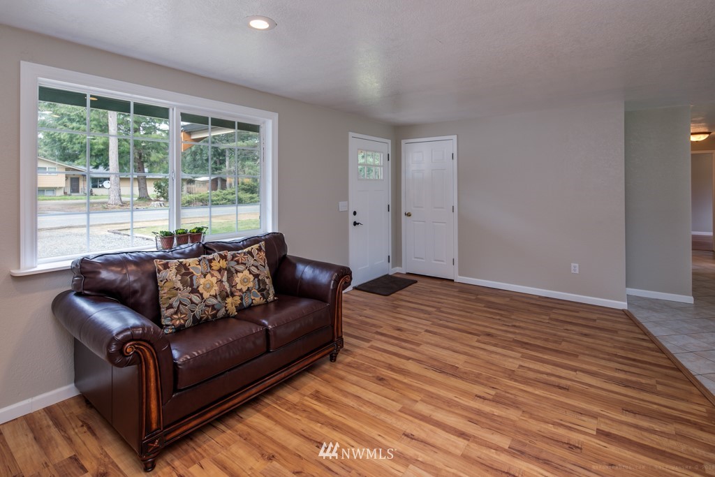 7178 Mecklem Road Everson, WA 98247 - Photo 3 of 17