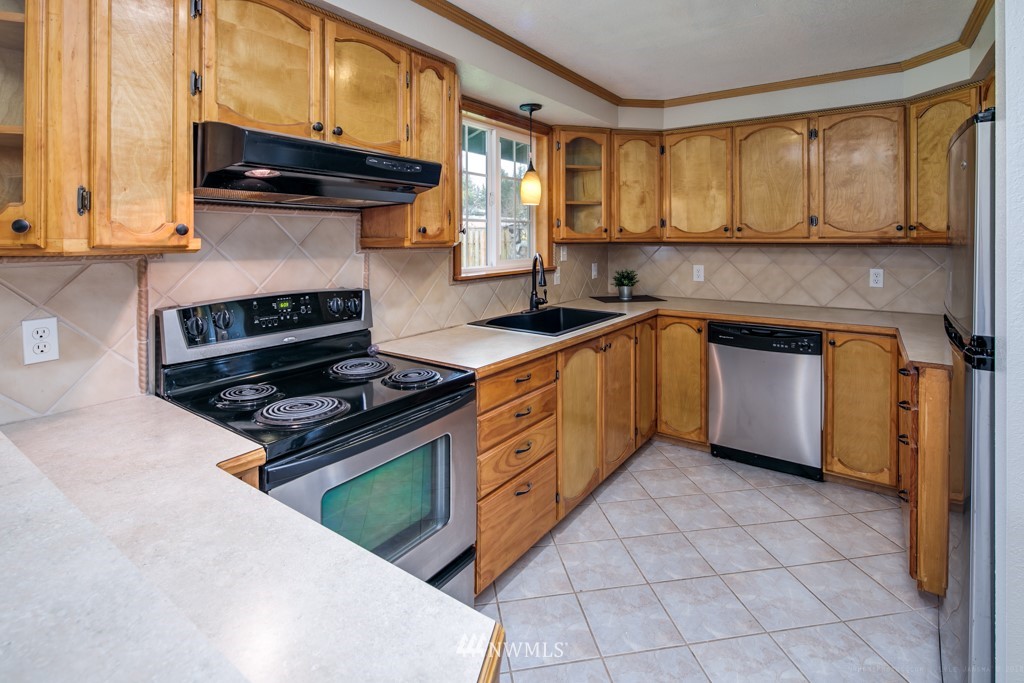 7178 Mecklem Road Everson, WA 98247 - Photo 7 of 17