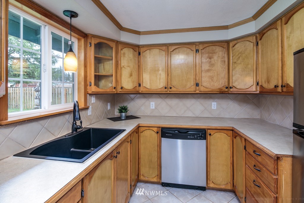 7178 Mecklem Road Everson, WA 98247 - Photo 8 of 17