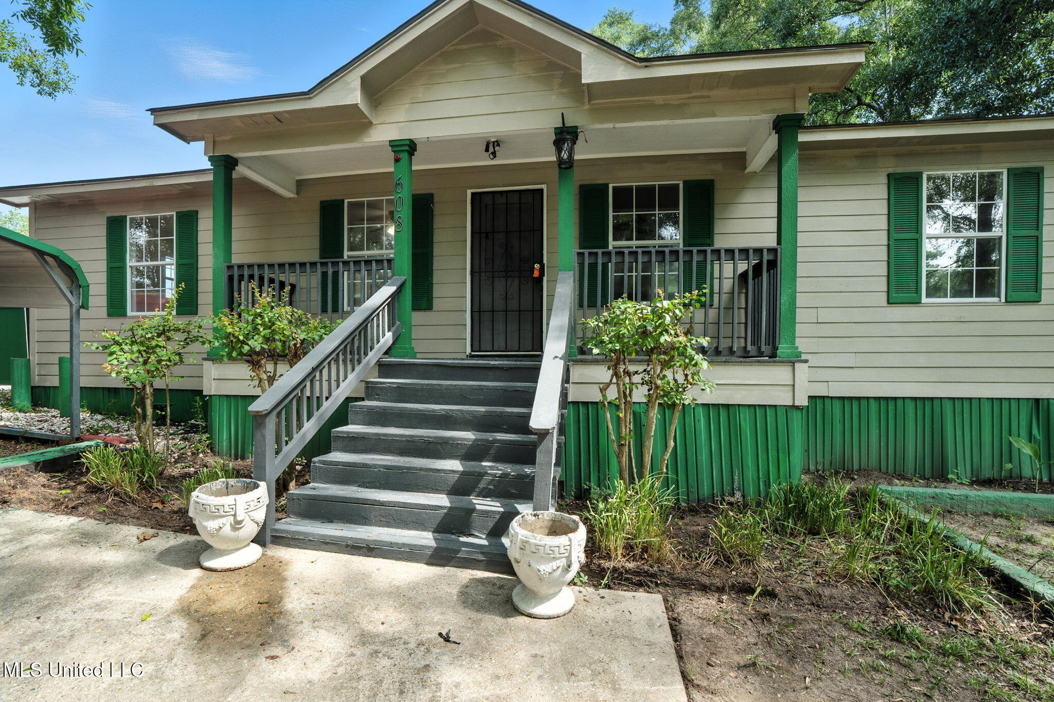 1-web-or-mls-EMP05819 Jason Colip