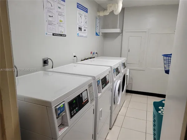 $2,600 | 251 174th Street, Unit 1208, Sunny Isles Beach, FL 33160