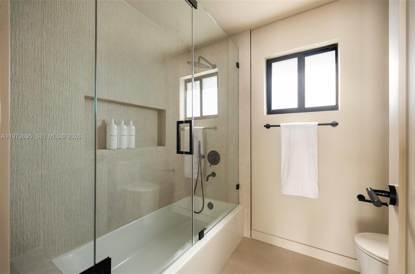 2805 Southwest 4th Avenue Miami, FL 33129 - Photo 15 of 41