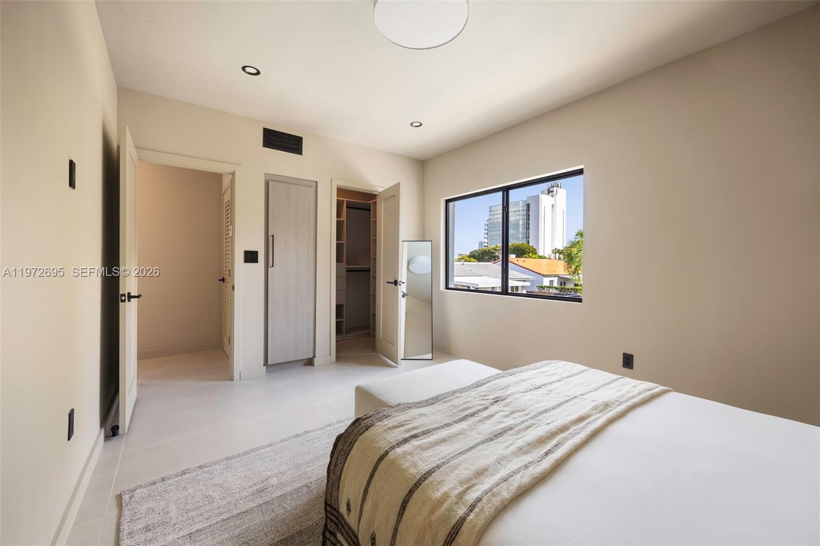 2805 Southwest 4th Avenue Miami, FL 33129 - Photo 21 of 41