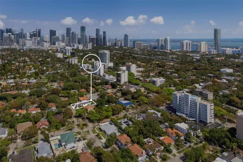$2,750,000 | 2805 Southwest 4th Avenue, Miami, FL 33129