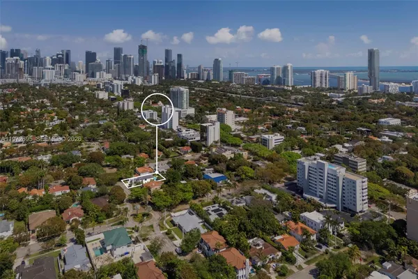 $2,750,000 | 2805 Southwest 4th Avenue, Miami, FL 33129