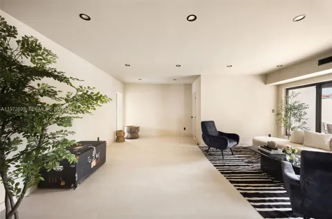 $2,750,000 | 2805 Southwest 4th Avenue, Miami, FL 33129