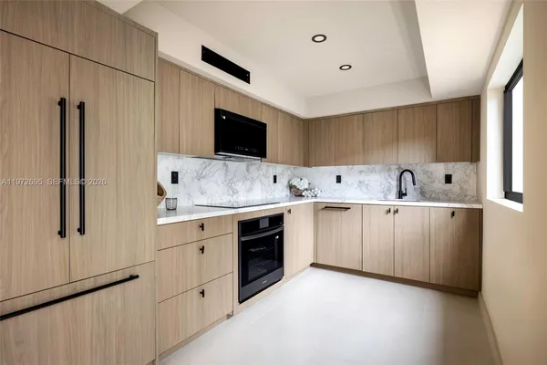 $2,750,000 | 2805 Southwest 4th Avenue, Miami, FL 33129