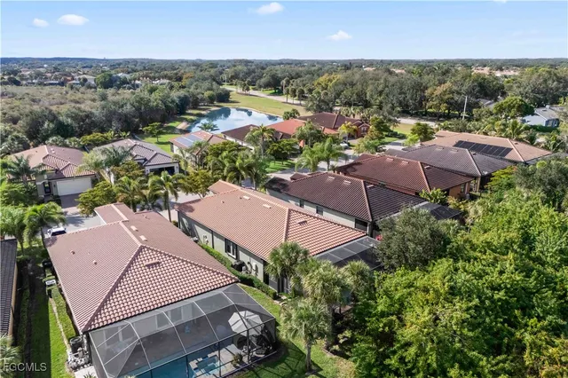 a picture of a white wall and a painting