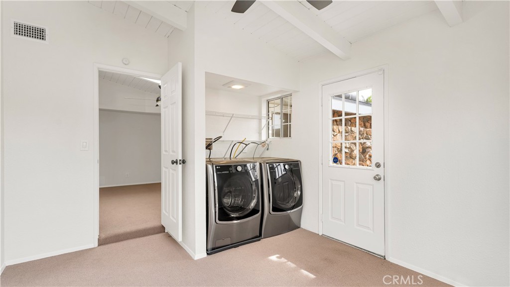 3317 Lees Avenue Long Beach, CA 90808 - Photo 31 of 75 large multi-purpose Utility Room with room for an office, exercise equipment or playroom - with tons or natural light too.