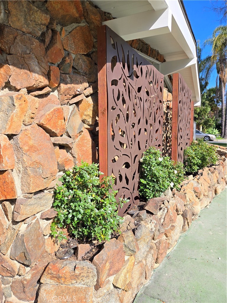 3317 Lees Avenue Long Beach, CA 90808 - Photo 66 of 75 Modern Decorative panels