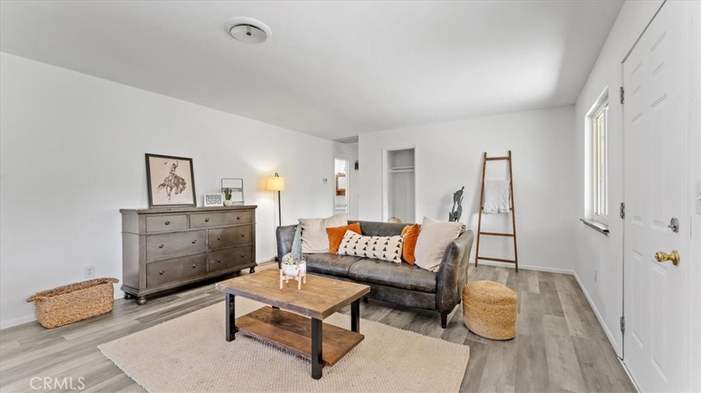 112 Los Verjeles Road Bangor, CA 95901 - Photo 13 of 48 a living room with furniture and a wooden floor