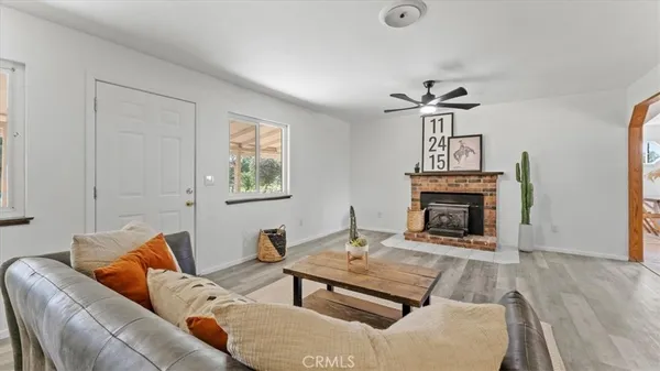 $329,000 | 112 Los Verjeles Road, Bangor, CA 95901