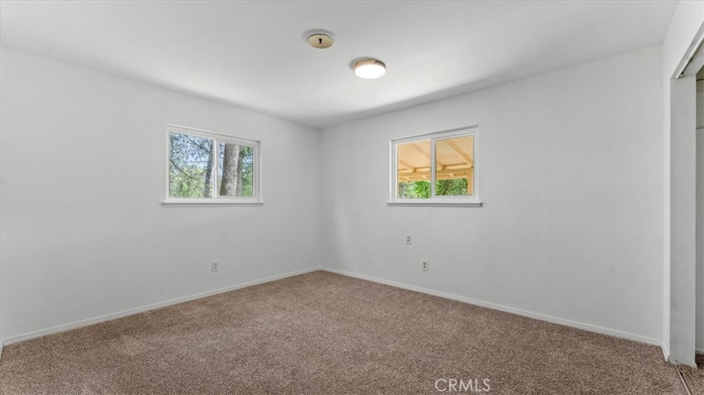112 Los Verjeles Road Bangor, CA 95901 - Photo 35 of 48 an empty room with windows