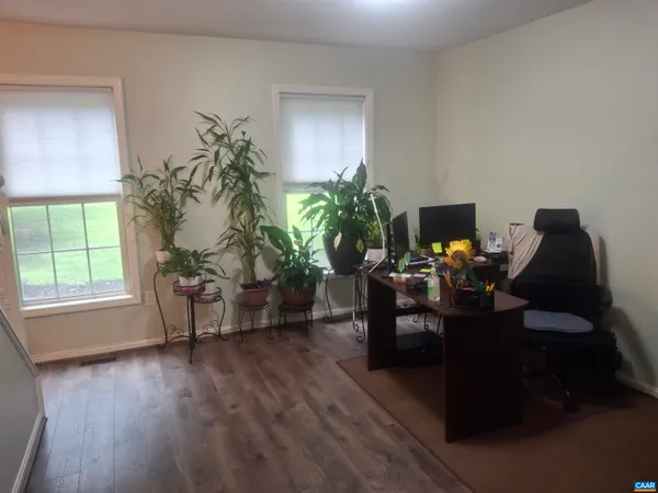 $474,900 | 76 Old Curdsville Road, Farmville, VA 23901