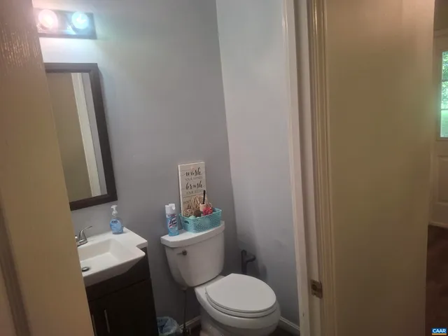 $485,000 | 76 Old Curdsville Road, Farmville, VA 23901