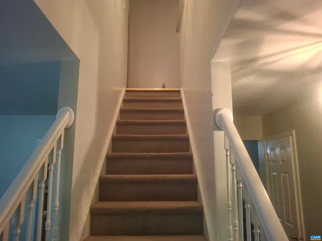 $485,000 | 76 Old Curdsville Road, Farmville, VA 23901