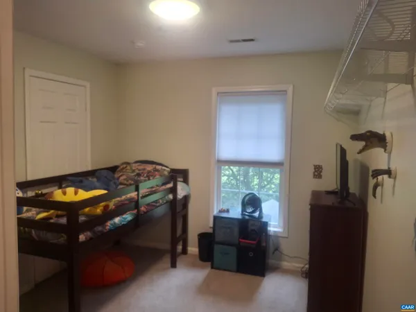 $474,900 | 76 Old Curdsville Road, Farmville, VA 23901