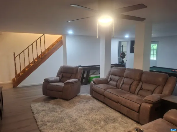 $474,900 | 76 Old Curdsville Road, Farmville, VA 23901