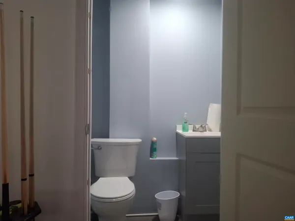 $474,900 | 76 Old Curdsville Road, Farmville, VA 23901