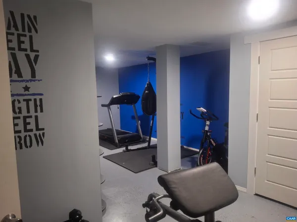 $474,900 | 76 Old Curdsville Road, Farmville, VA 23901