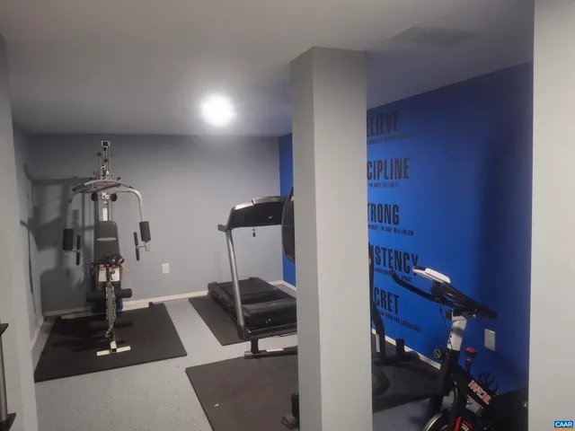 $485,000 | 76 Old Curdsville Road, Farmville, VA 23901