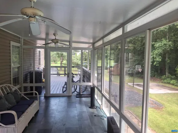 $474,900 | 76 Old Curdsville Road, Farmville, VA 23901