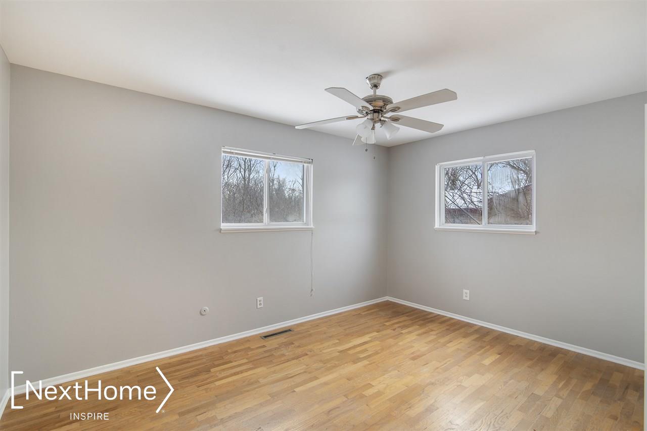 7249 Calkins Road Flint, MI 48532 - Photo 14 of 24 50034012-13.JPG