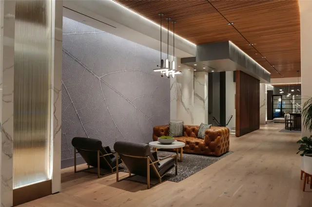 $1,920 | 160 Birdsall Street, Unit 1139, Houston, TX 77007