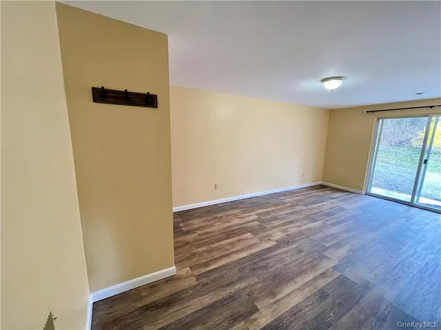 $1,700 | 5 Frances Drive, Unit 3, Hopewell Junction, NY 12533