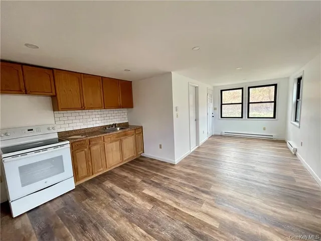 $1,700 | 5 Frances Drive, Unit 3, Hopewell Junction, NY 12533