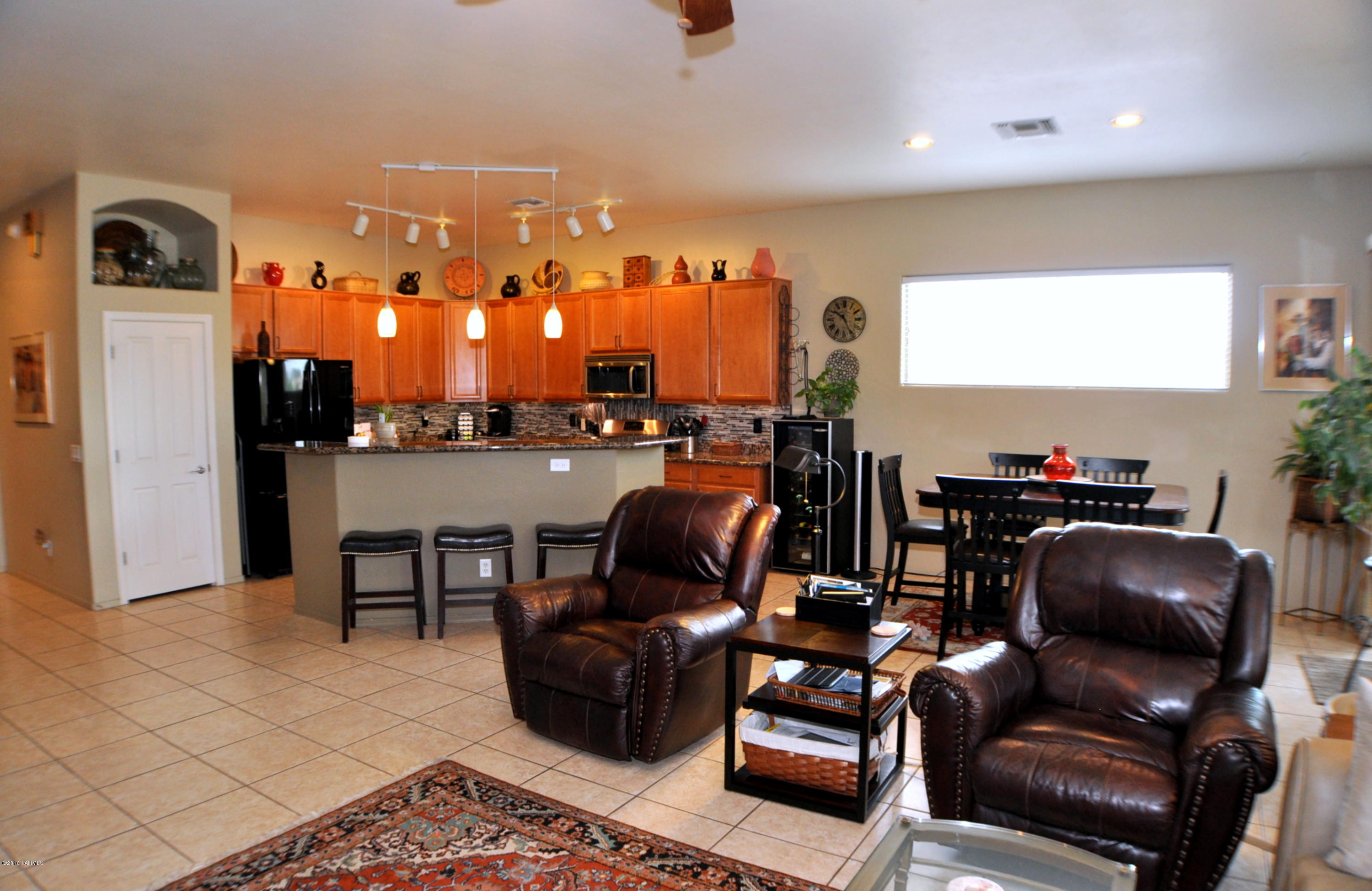 7154 West Oracle Ridge Trail Tucson, AZ 85743 - Photo 5 of 50