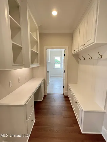 $355,600 | 425 Aurora Circle, Canton, MS 39046