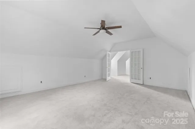 a view of a room with an empty space