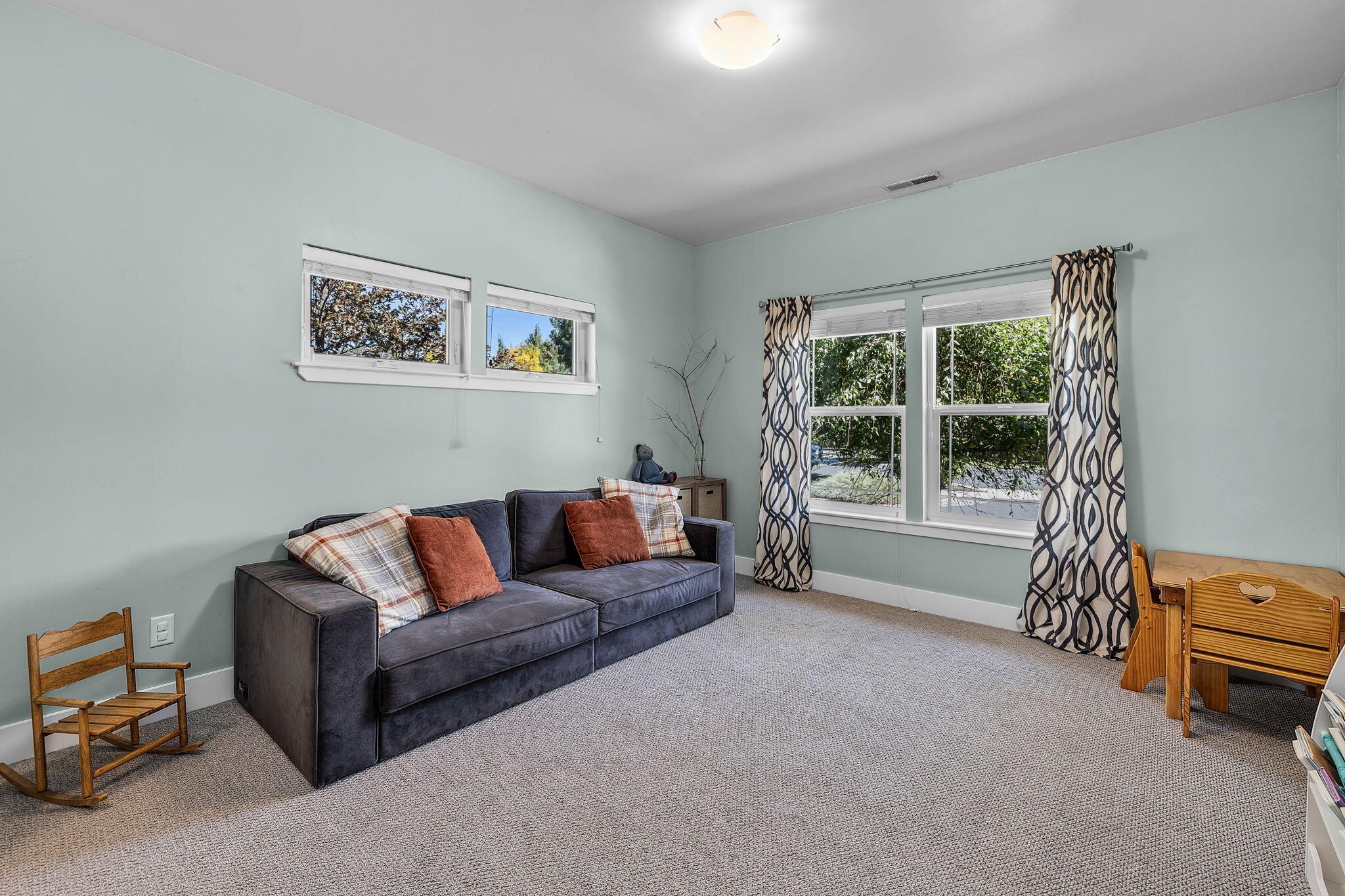 20963 Avery Lane Bend, OR 97702 - Photo 21 of 46 2024_09_27_20963_avery_lane-31