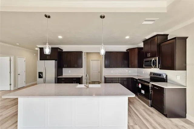 $399,999 | 6718 Southwest 10th Lane, Gainesville, FL 32607