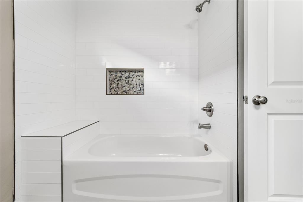 6718 Southwest 10th Lane Gainesville, FL 32607 - Photo 28 of 38