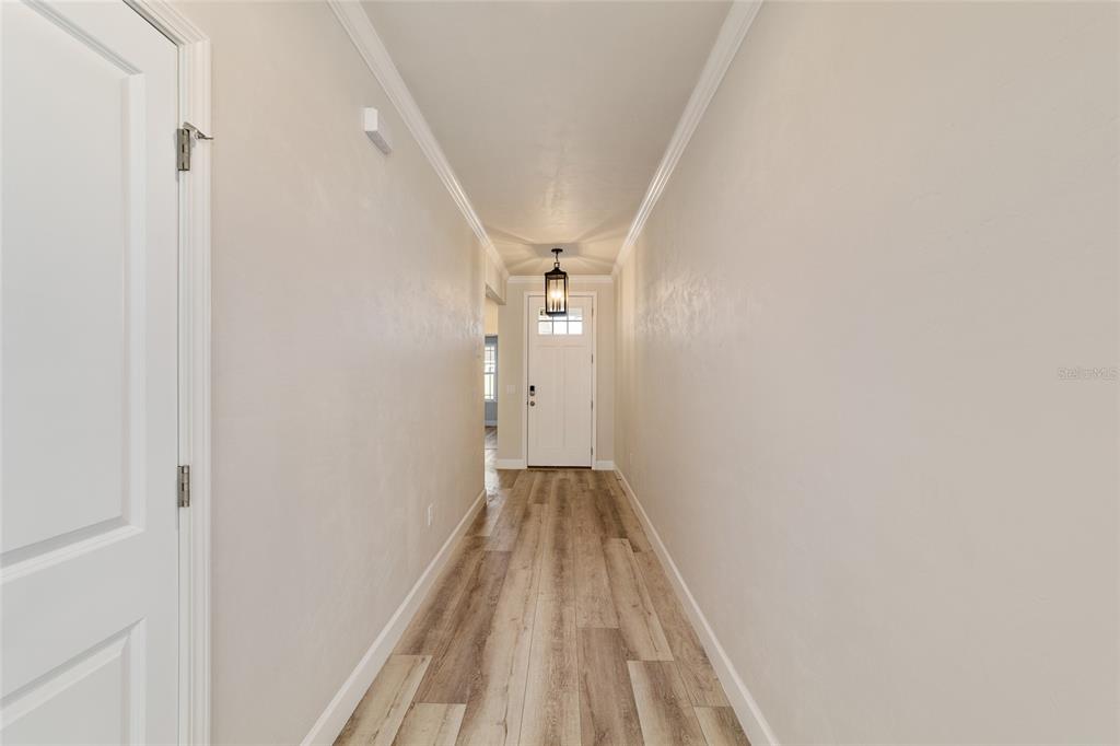 6718 Southwest 10th Lane Gainesville, FL 32607 - Photo 3 of 38